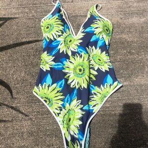 ✨SALE Aerie Cheeky One-Piece